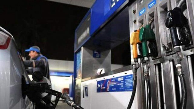 Gasoil: restricciones y precios que varían de $135 a $170 el litro en zona núcleo