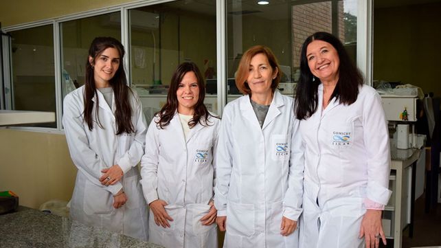 Autoras del trabajo, de izquierda a derecha: Dra. Lucía Amato; Dra Ana Ochogavía; M.Sc. Graciela Nestares, Dra. Silvina Pessino. Foto: Gentileza investigadoras. Autoras del trabajo, de izquierda a derecha: Dra. Lucía Amato; Dra Ana Ochogavía; M.Sc. Graciela Nestares, Dra. Silvina Pessino. Foto: Gentileza investigadoras.