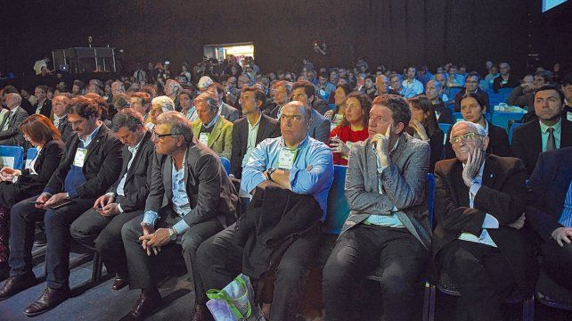 Unos cinco mil asistentes se dieron cita en el Centro de Convenciones Metropolitano de Rosario para participar de un nuevo congreso de Aapresid.