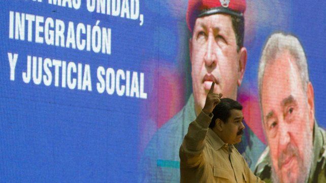 Maduro evocó a Chávez y alertó sobre los supremacistas blancos