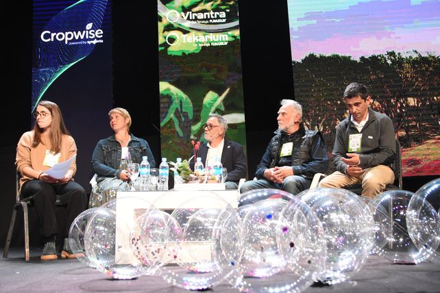 La biología del suelo fue el tema central de las principales presentaciones que se realizaron en el congreso de siembra directa.