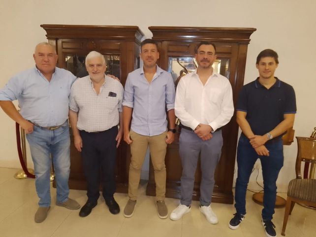 Los empresarios le presentaron el proyecto a Fernando Vilella, hoy secretario de Bioeconomía. Los empresarios le presentaron el proyecto a Fernando Vilella, hoy secretario de Bioeconomía.