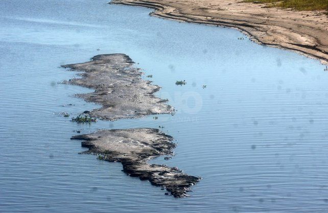 Registran graves pérdidas por la bajante del río Paraná