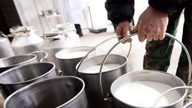 Los precios del litro de leche registraron una variación interanual de 27% en pesos