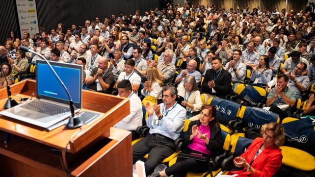 El congreso de Agroeducación se realizó en la Bolsa de Comercio de Rosario. El congreso de Agroeducación se realizó en la Bolsa de Comercio de Rosario.